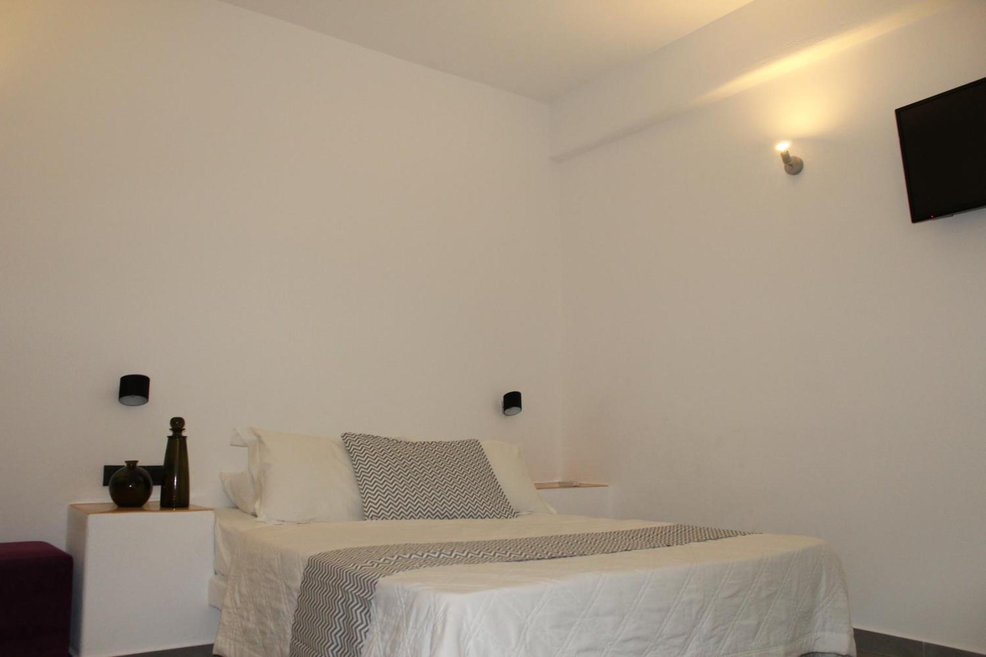 Perissa Centrale Rooms Extérieur photo