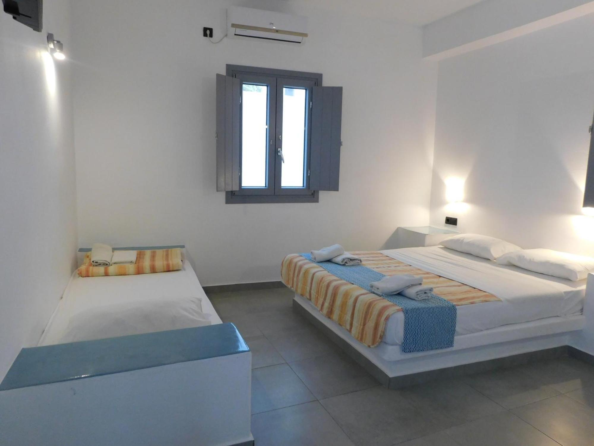 Perissa Centrale Rooms Extérieur photo